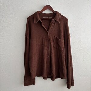 SET ACTIVE Brown Lounge Waffle Button Down